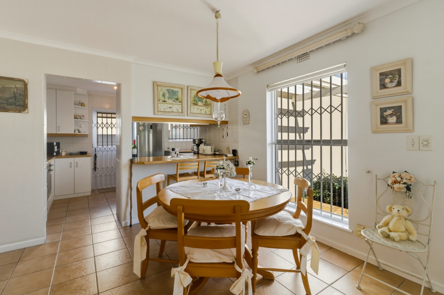 3 Bedroom Property for Sale in Bizweni Western Cape